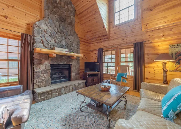 The Great Escape - Cabin With Shared Pool Access